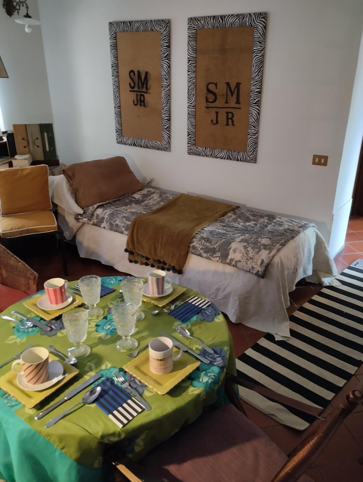 Il cortiletto Bed and Breakfast Quartiano Esterno foto